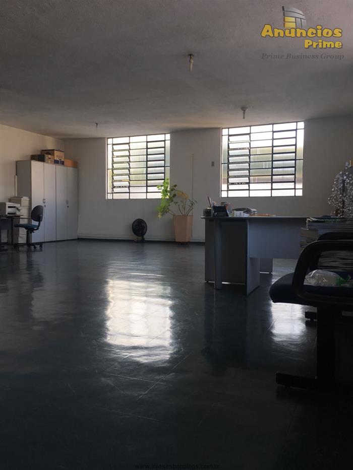 Galpão Comercial em São Paulo Cidade Ademar R$ 7.500,00