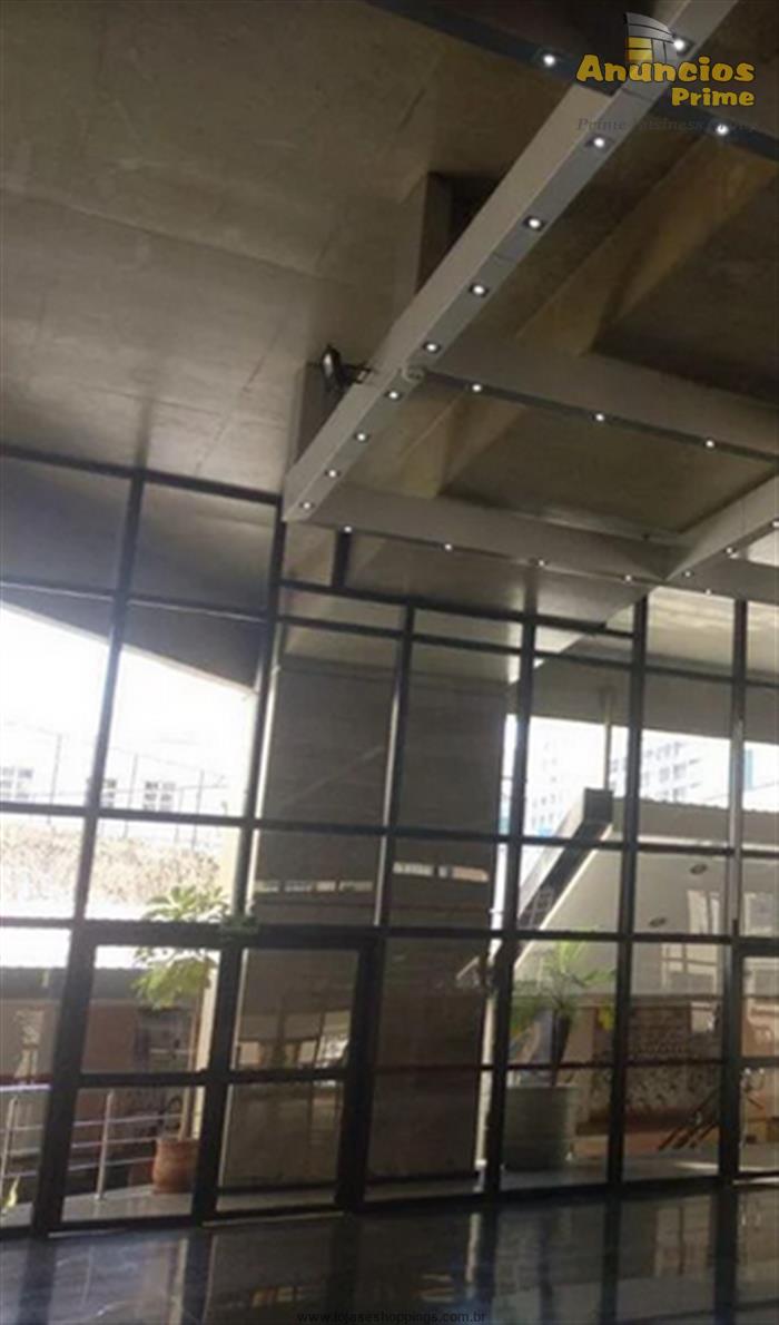 Prédio Comercial em São Paulo Não Especificado R$ 130.000.000,00