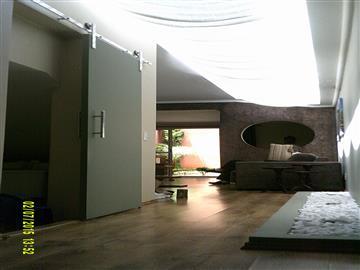 Casa Alto Padrão em Cotia Granja Viana 2 dormitórios R$ 598.000,00