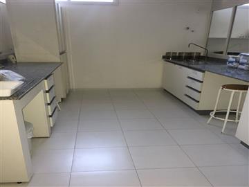 Galpão Comercial em São Paulo Cidade Ademar R$ 7.500,00