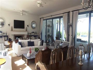Casa no Litoral em São Sebastião Baleia 7 dormitórios R$ 35.000.000,00