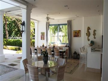 Casa no Litoral em São Sebastião Baleia 7 dormitórios R$ 35.000.000,00