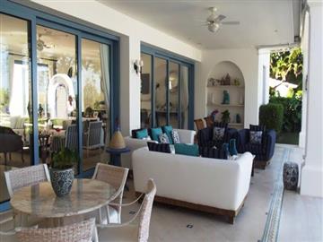 Casa no Litoral em São Sebastião Baleia 7 dormitórios R$ 35.000.000,00
