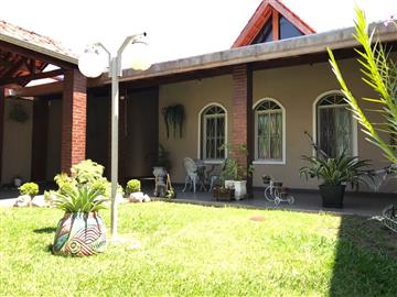 Casas Alto Padrão - 1351916 Casas Alto Padrão Casa Recém Reformada no Jardim Flórida! R$ 700.000,00