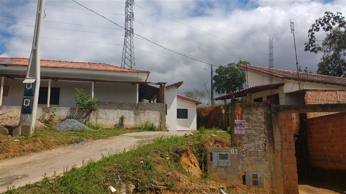 Casa em Registro Jardim São Matheus R$ 350.000,00
