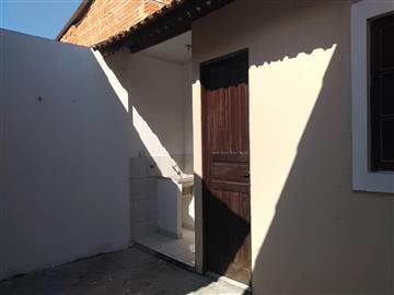 Casa em Registro Jardim Xangrilá 2 dormitórios R$ 780,00