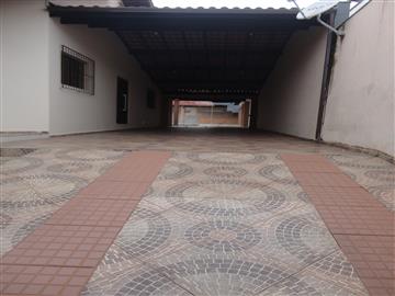 Casa em Registro Jardim Valeri R$ 600.000,00
