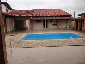 Casa em Registro Jardim Valeri R$ 600.000,00