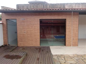 Casa em Registro Jardim Valeri R$ 600.000,00