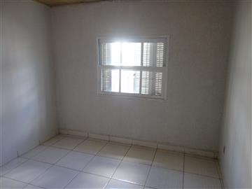Casa em Registro Vila Ribeirópolis R$ 180.000,00