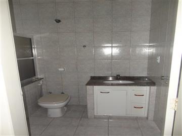 Casa em Registro Jardim Hattori II R$ 370.000,00