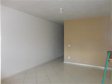 Casa em Registro Jardim das Palmeiras R$ 800,00
