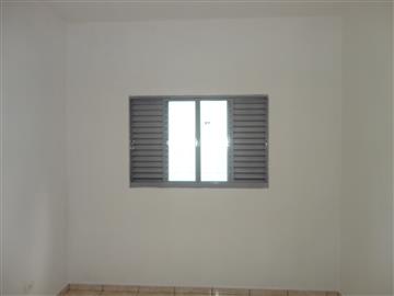 Casa em Registro Vila Ribeirópolis R$ 1.100,00