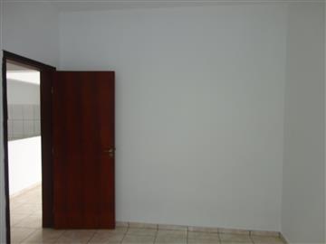 Casa em Registro Vila Ribeirópolis R$ 1.100,00