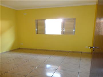 Casa em Registro Jardim Brasil R$ 1.000,00