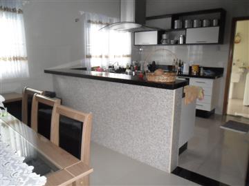Casa em Avare Jardim Europa II 4 dormitórios R$ 600.000,00
