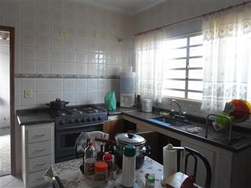 Casa em Avare Vila Martins III 2 dormitórios Contate-nos para informações adicionais