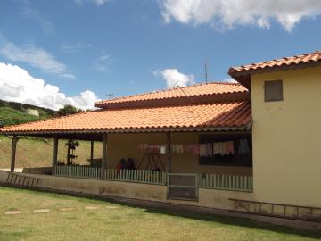 Chácara em Botucatu Chácara Recreio Vista Alegre 2 dormitórios R$ 550.000,00