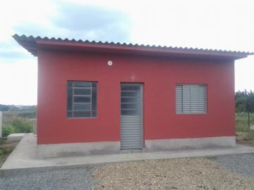 Casa em Registro Jardim das Palmeiras 2 dormitórios R$ 500,00