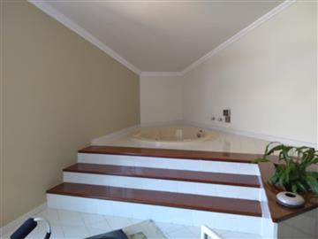 Casa em Registro Vila São Francisco 3 dormitórios R$ 1.400.000,00