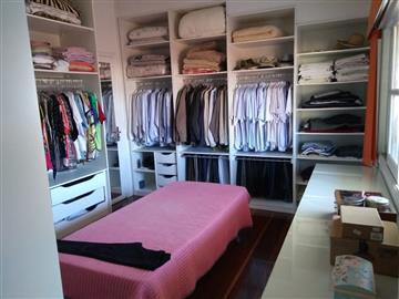 Casa em Registro Vila São Francisco 3 dormitórios R$ 1.400.000,00