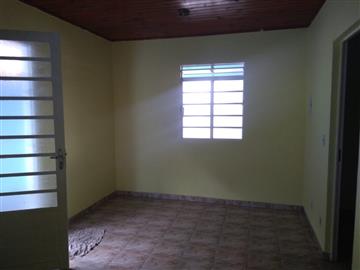 Casa em Registro Jardim São Paulo 2 dormitórios R$ 600,00