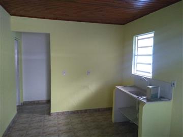 Casa em Registro Jardim São Paulo 2 dormitórios R$ 600,00