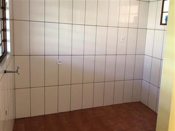 Casa em Registro Vila Nova Ribeira 2 dormitórios R$ 850,00